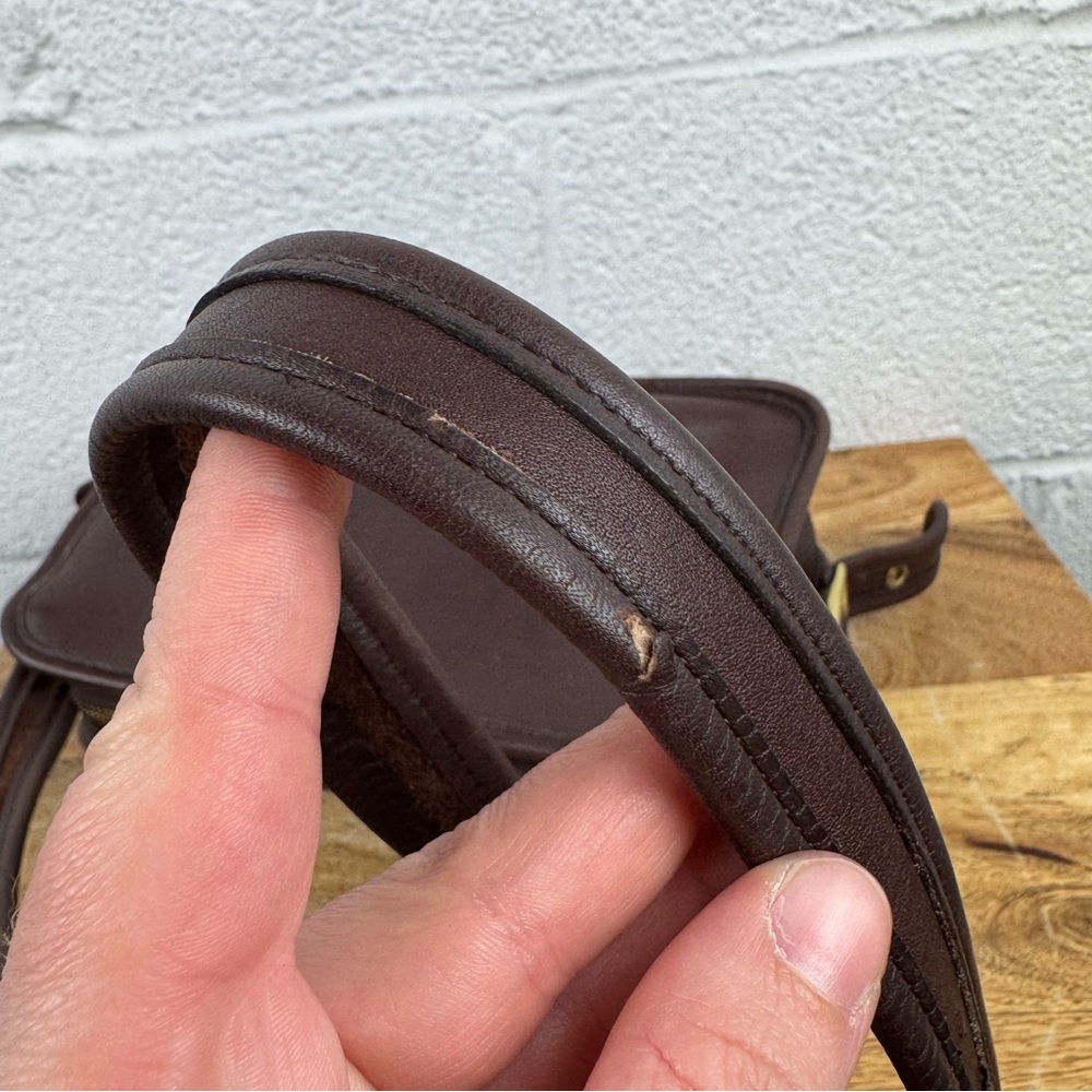 Vintage Coach 9164 Brown Leather Crossbody Bag USA Made Classic Minimalist - Picture 11 of 16